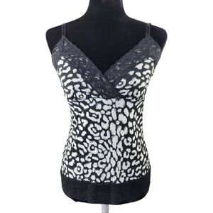 White House Black Market black white printed lace detail camisole tank top S